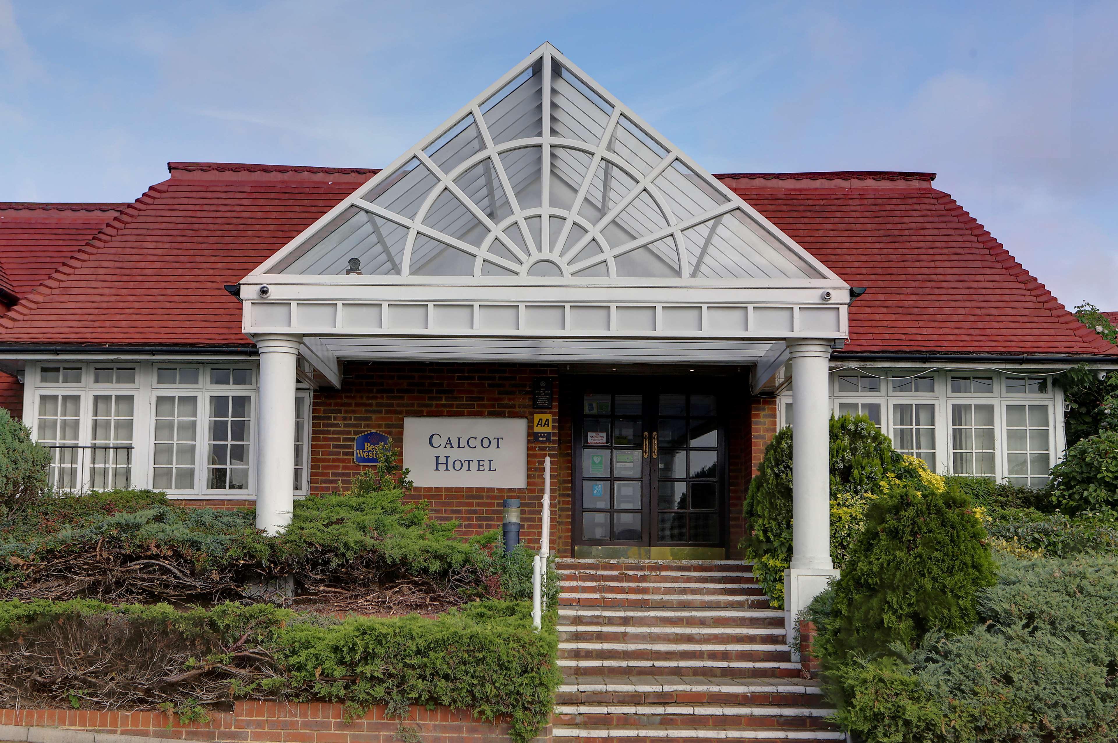 Best Western Reading Calcot Hotel エクステリア 写真
