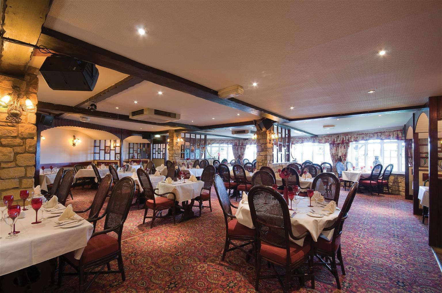 Best Western Reading Calcot Hotel レストラン 写真