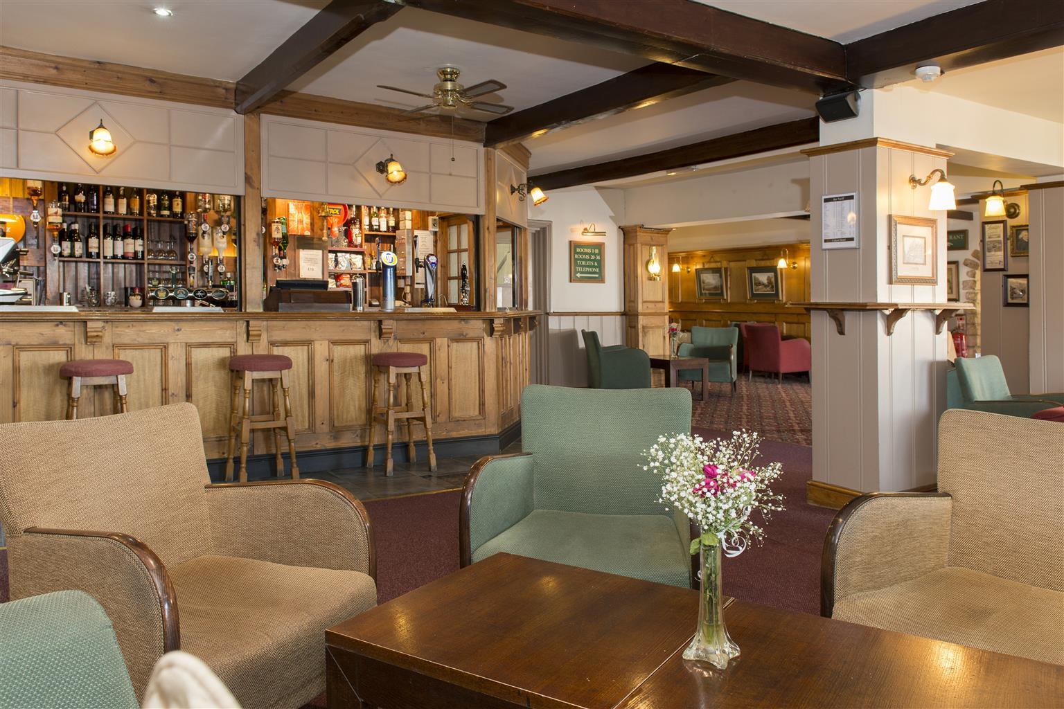 Best Western Reading Calcot Hotel エクステリア 写真